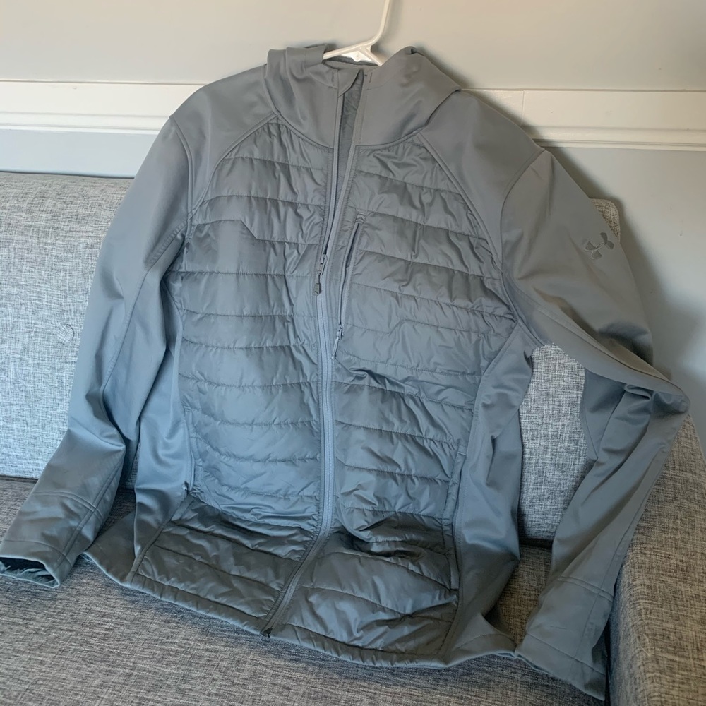 Men’s XL under armour jacket
